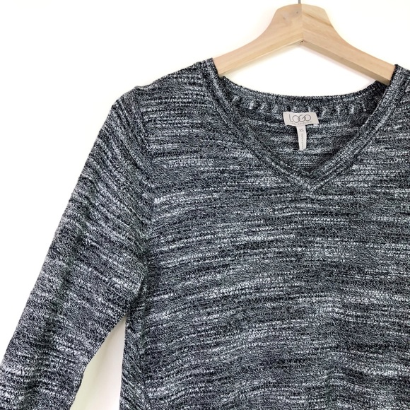 Logo By Lori Goldstein Long Sleeve V-Neck Sweater - Picture 6 of 8